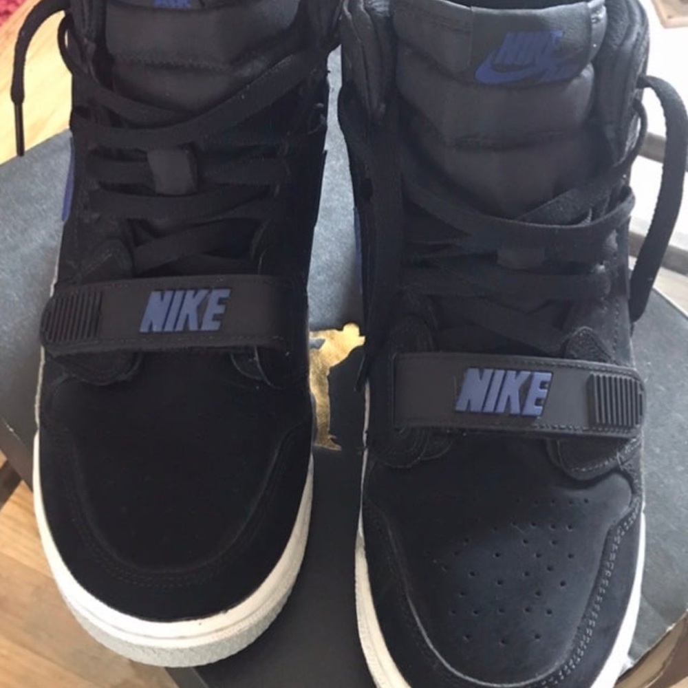 Nike Kids Shoes Black and Blue